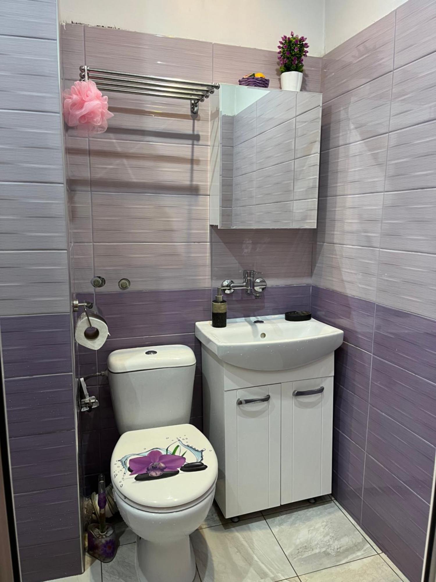 סופיה Lovely City Center 1Bd, 1Bt Apartment מראה חיצוני תמונה